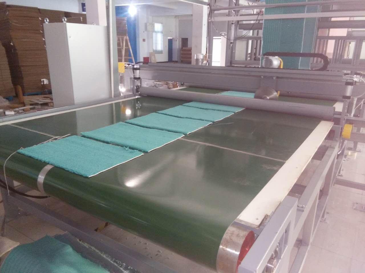 Automaic width cutting